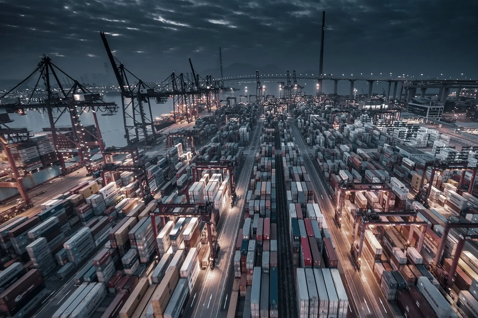 Logistics & Supply Chain — sector context
